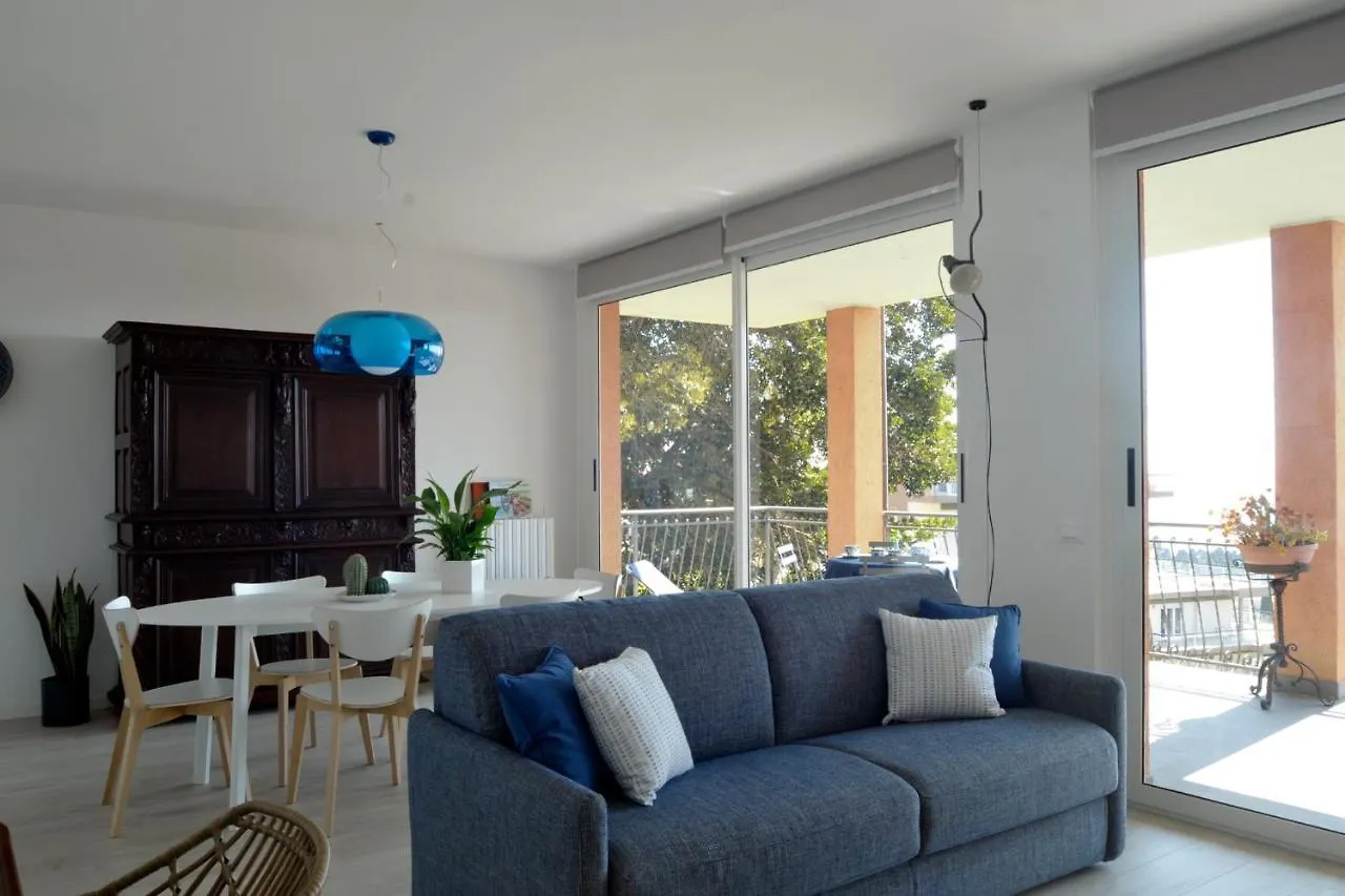 Casa Fiorenza Parcheggio Privato Sanremo 0*,
