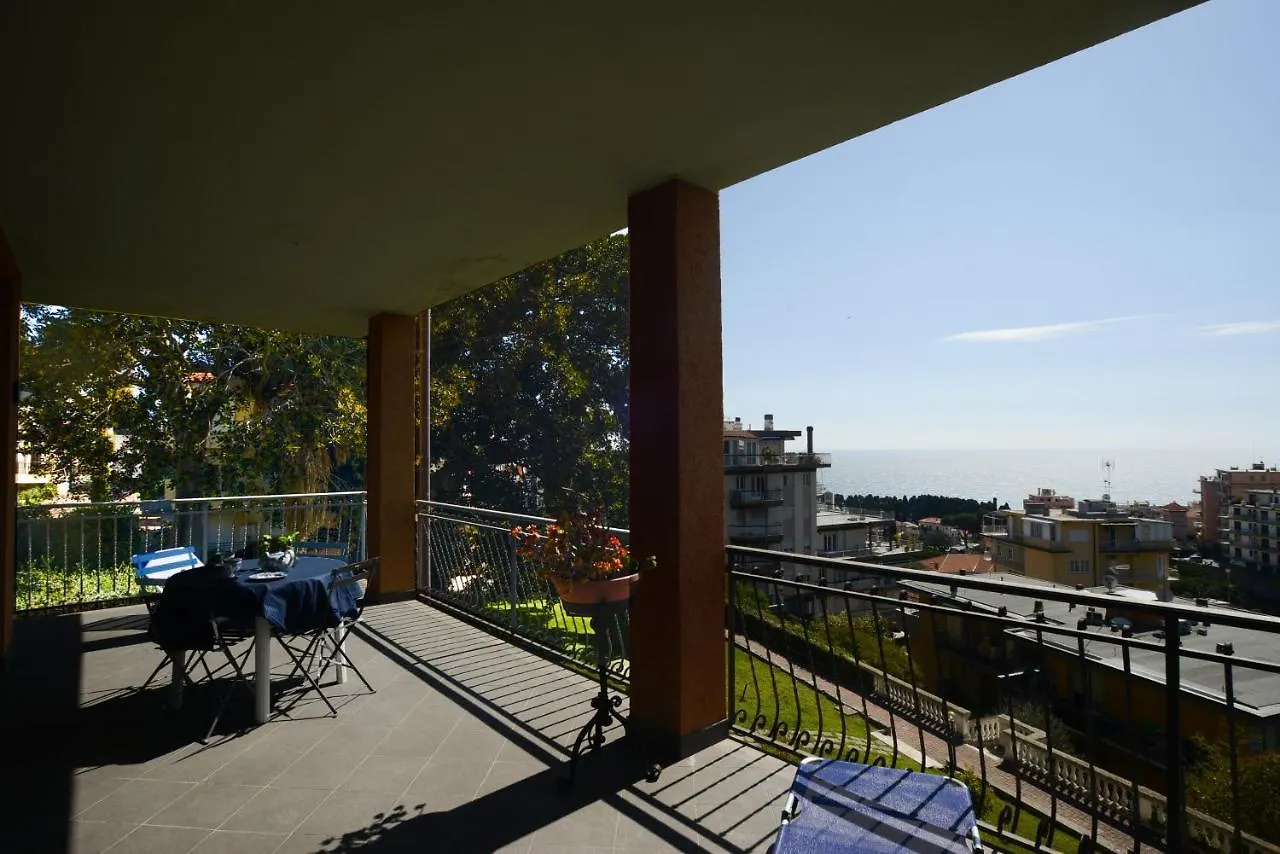 Apartment Casa Fiorenza Parcheggio Privato Sanremo Italien
