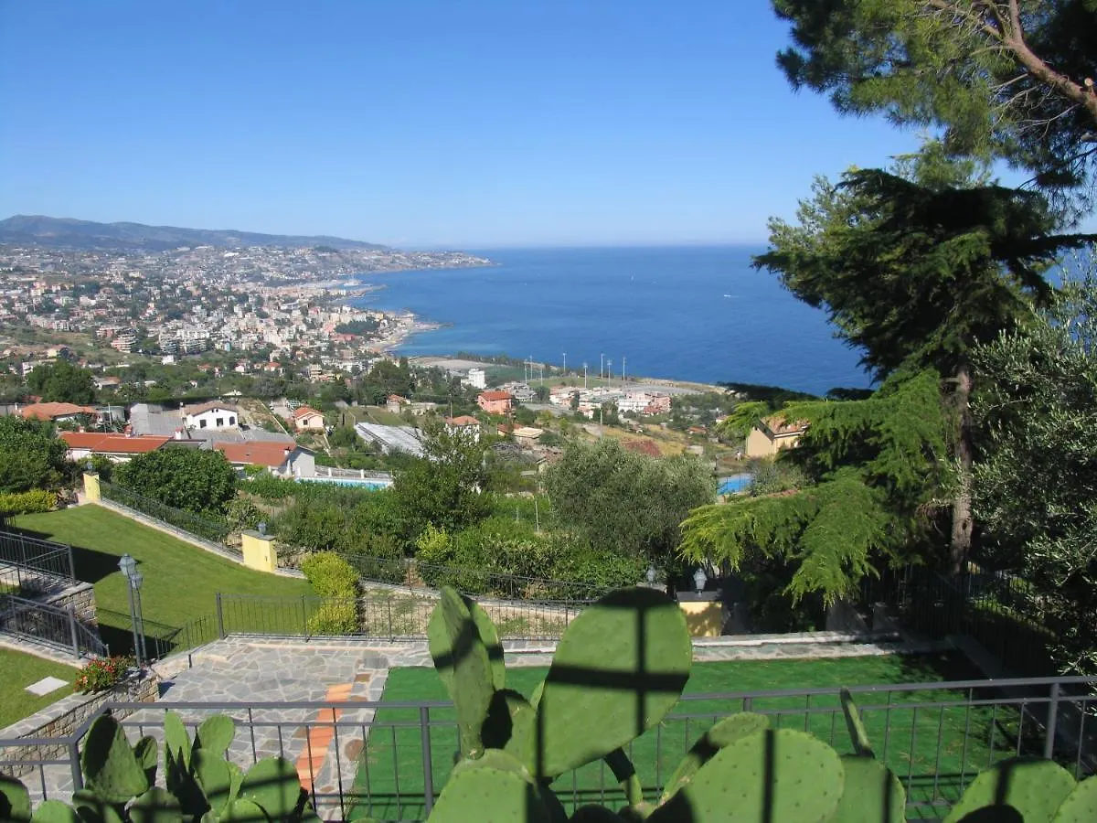 Casa Fiorenza Parcheggio Privato Sanremo 0*,  Italien